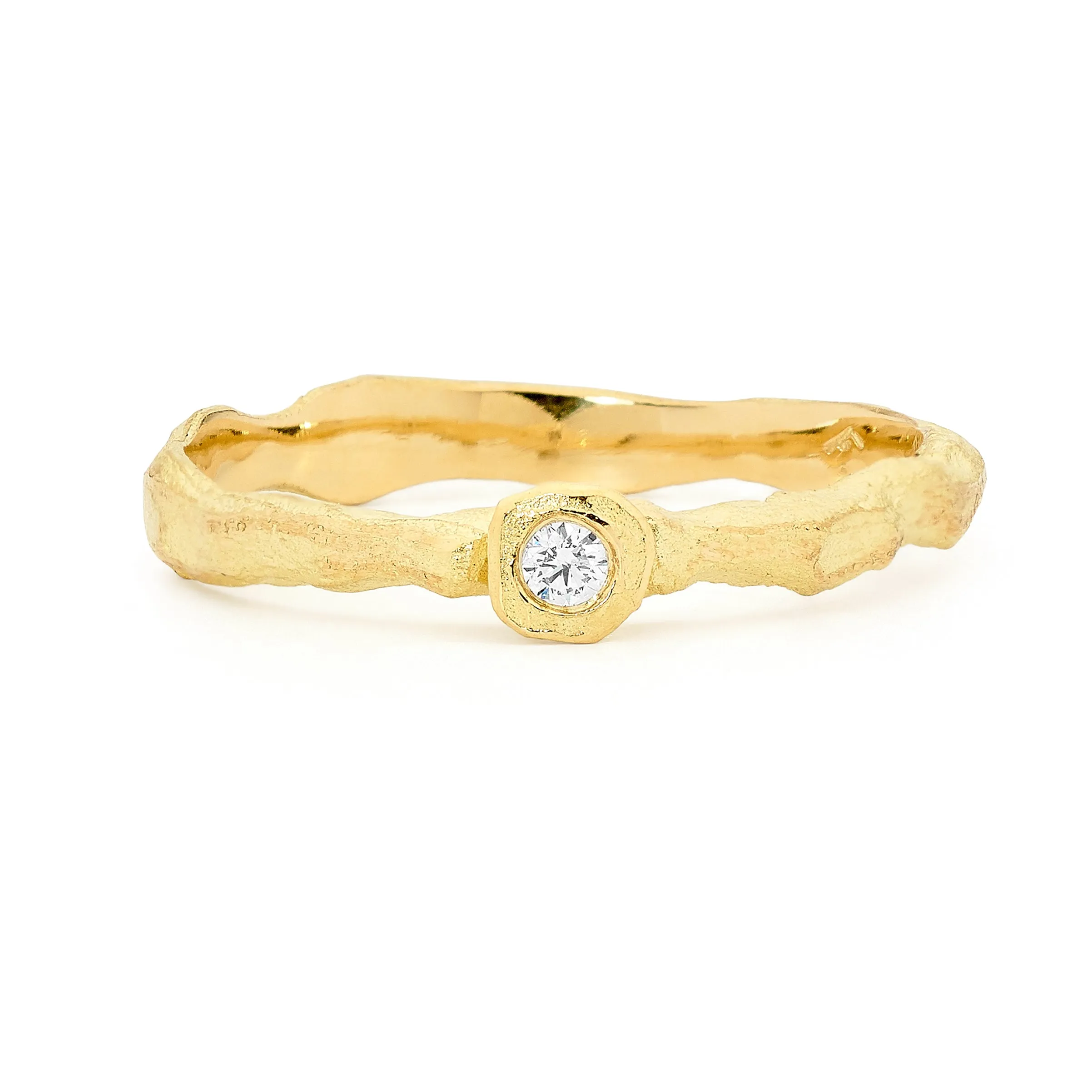 18ct yellow gold diamond ring