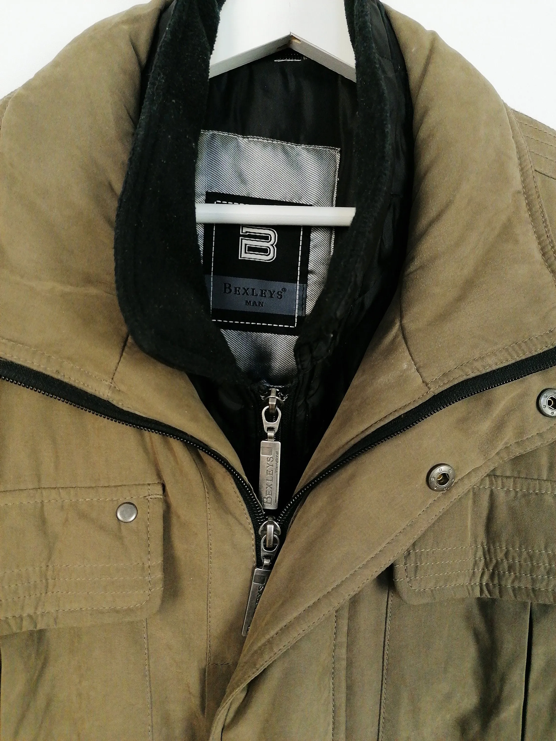 90's BEXLEY'S MAN Winter Coat - size L-XL