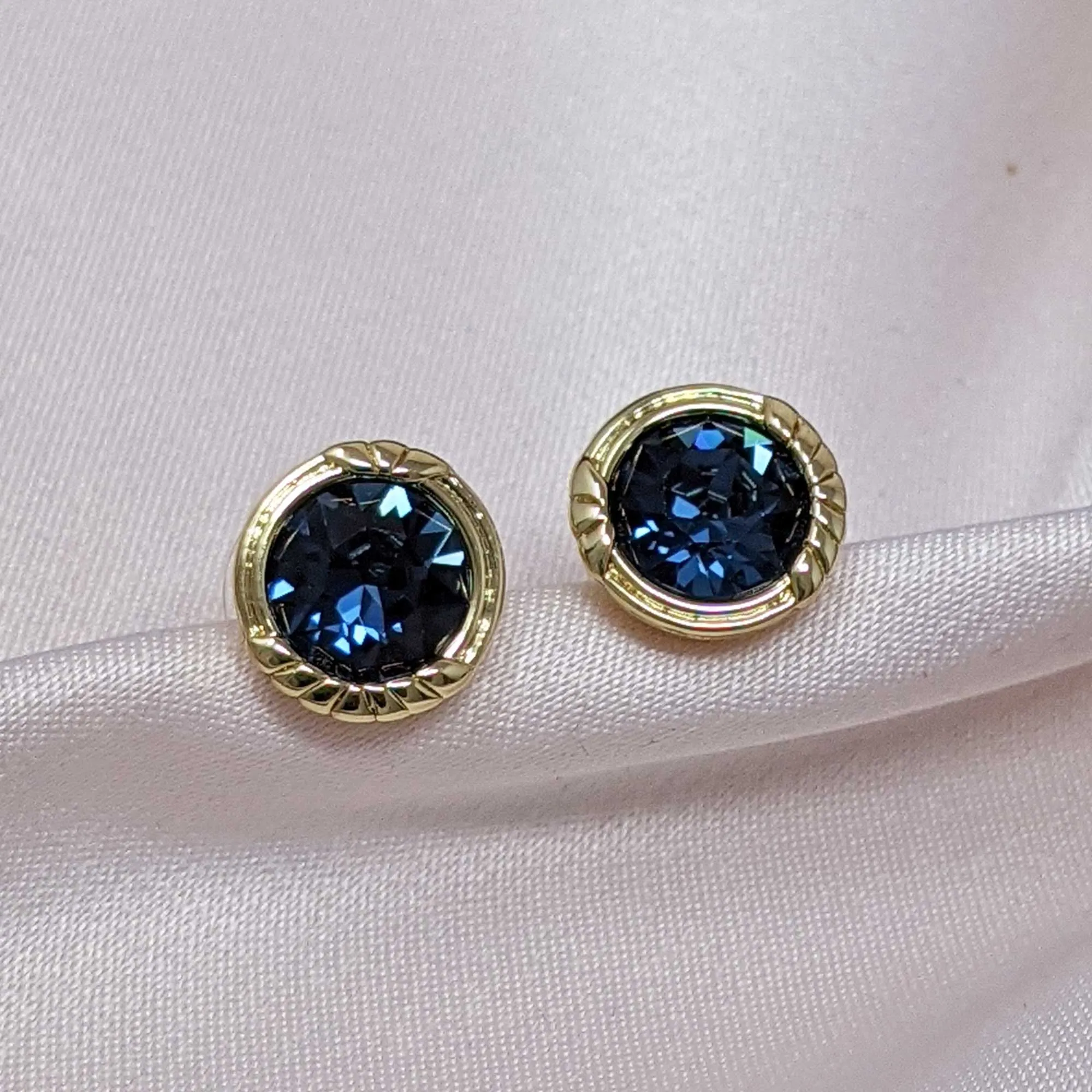 Cordelia Swarovski ®️ Crystal Stud Earrings