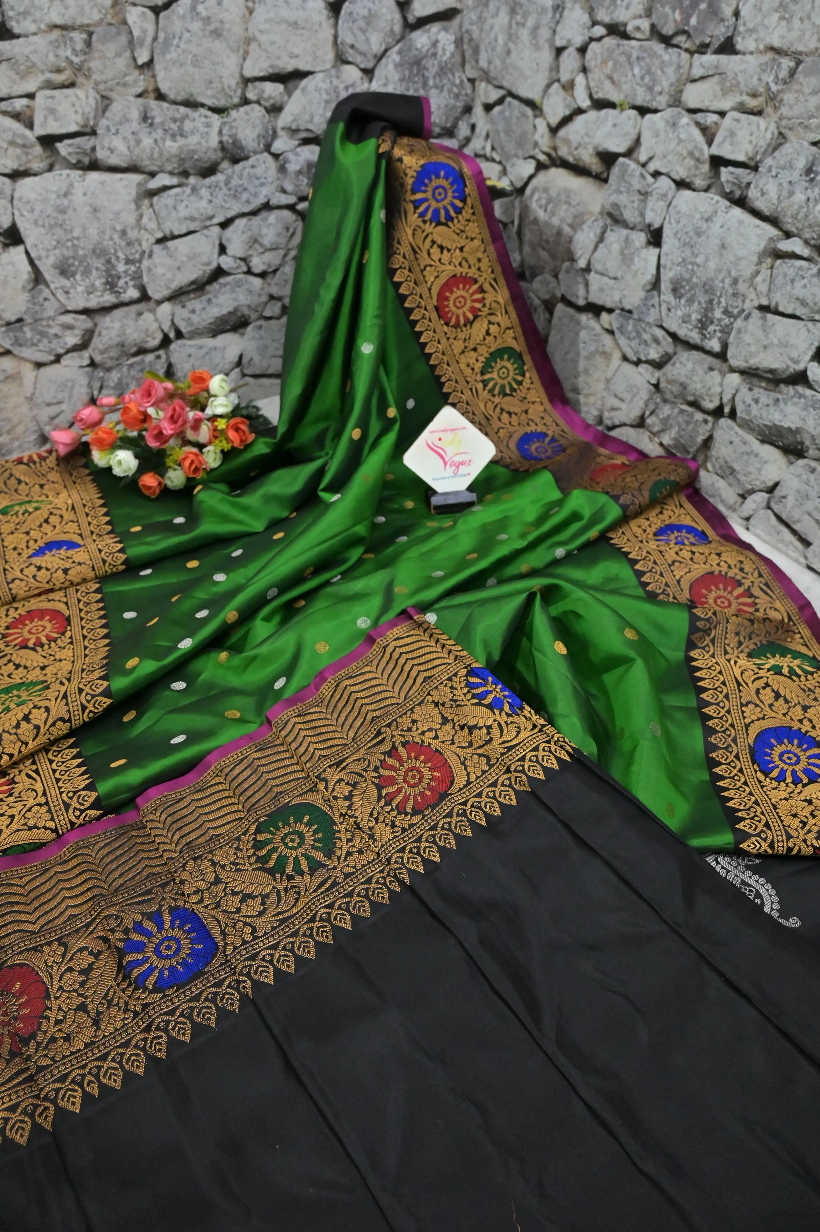 Deep Green Color Pure Gadwal Silk with Meenakari Pallu and Border