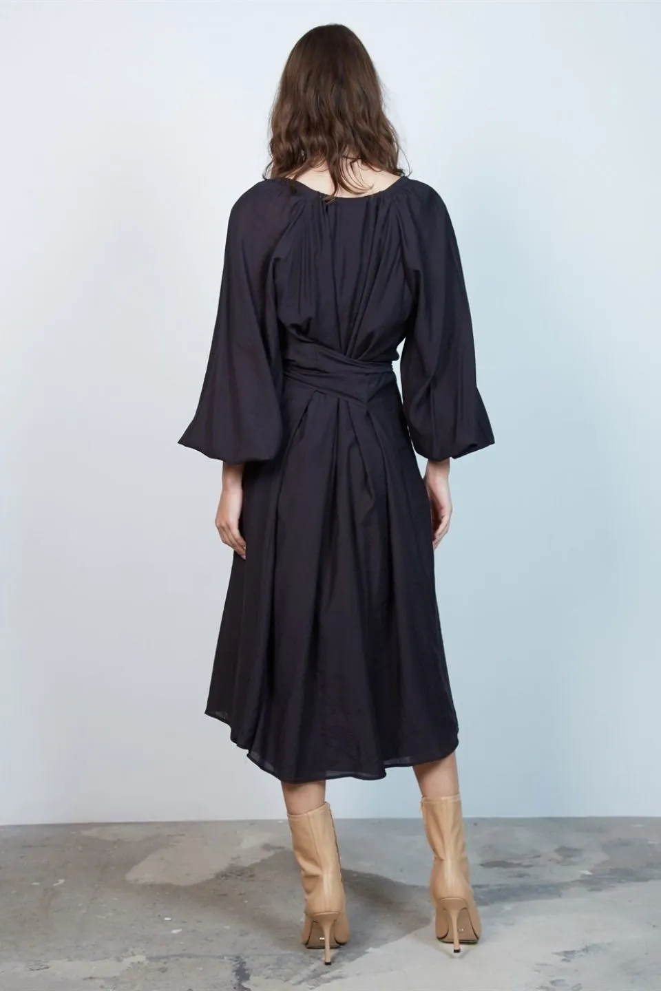 Either Way Black LS Midi Dress