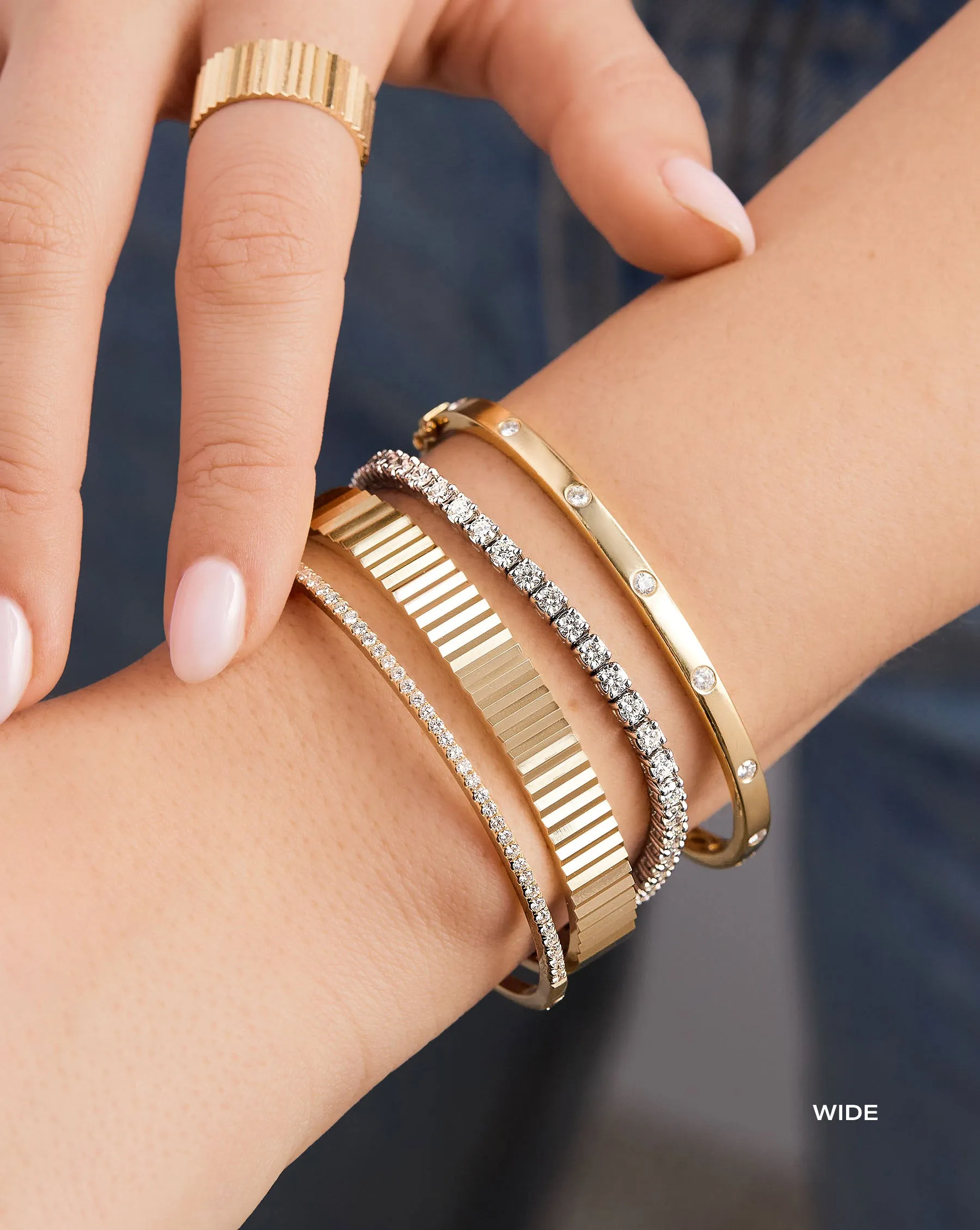 Fluted Gold Bangle