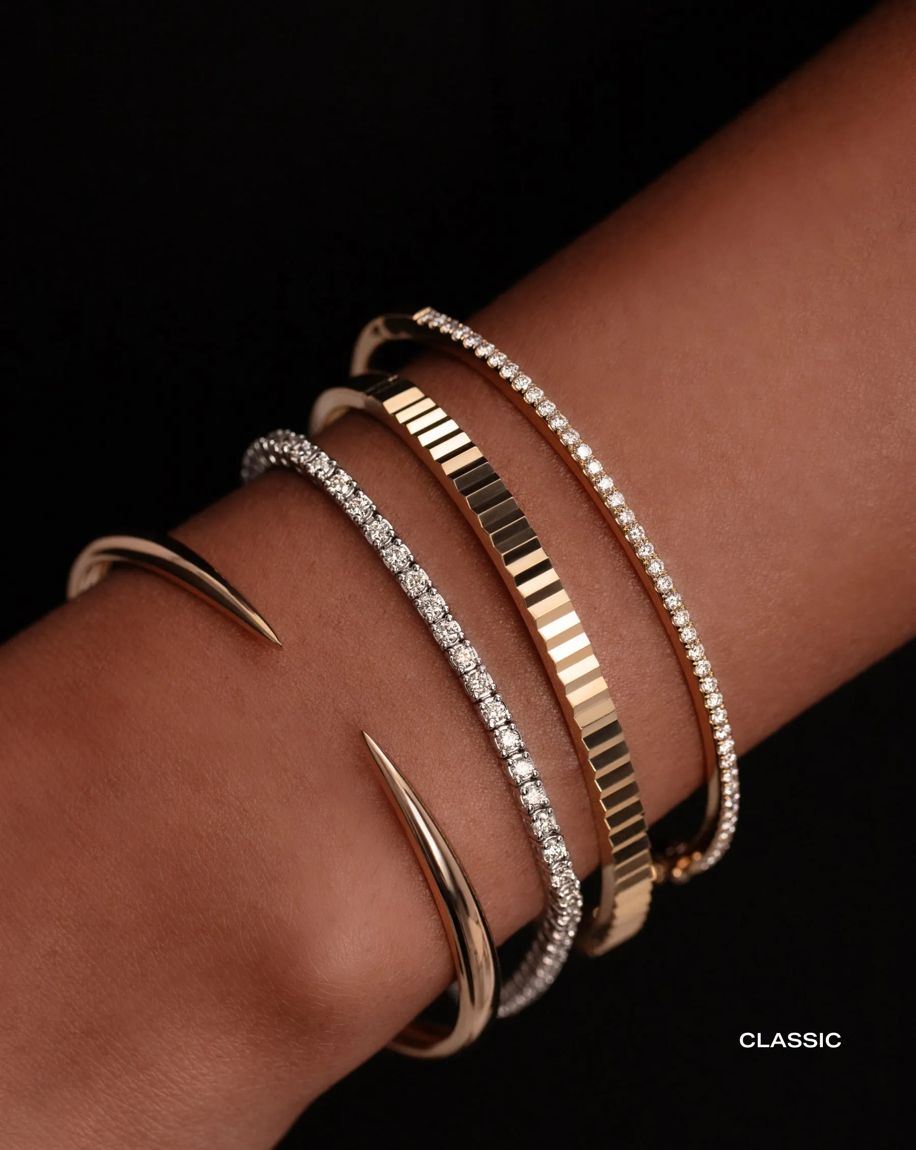 Fluted Gold Bangle