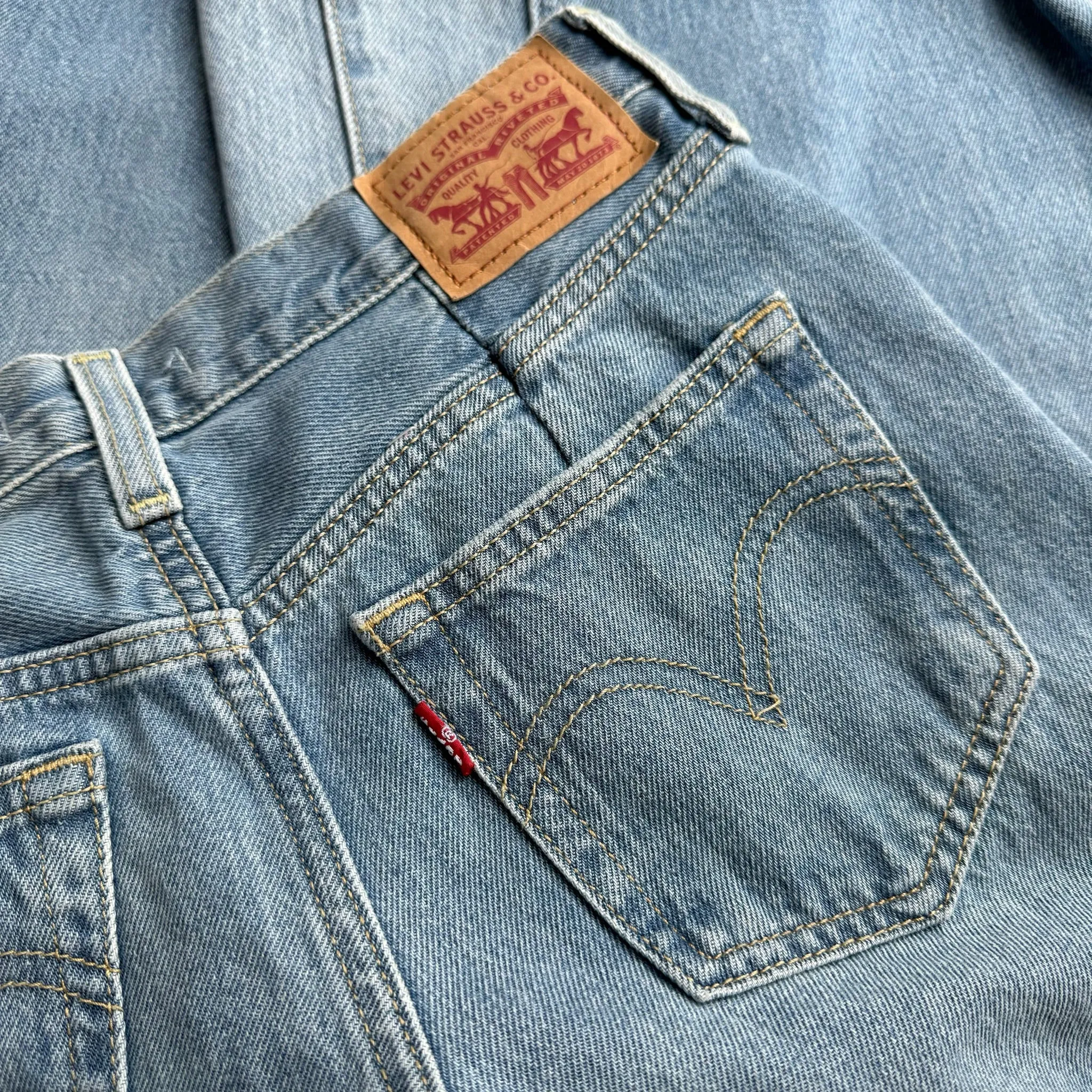 LEVI'S 94 BAGGY Wide Leg Jeans