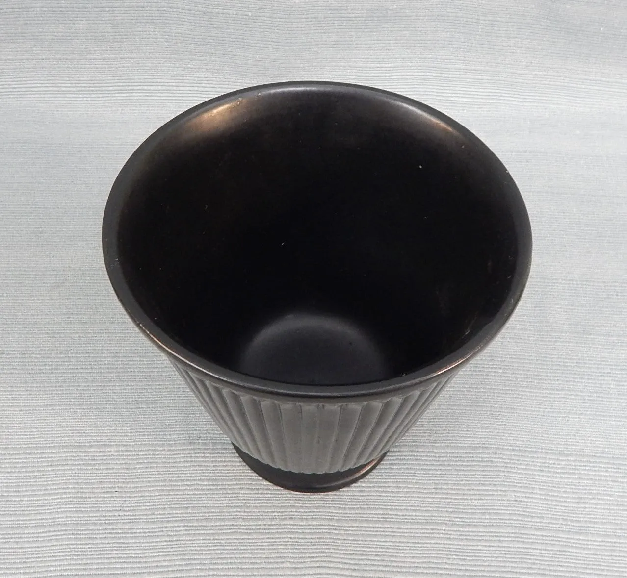 MCM Wedgwood Black Ravenstone Vase