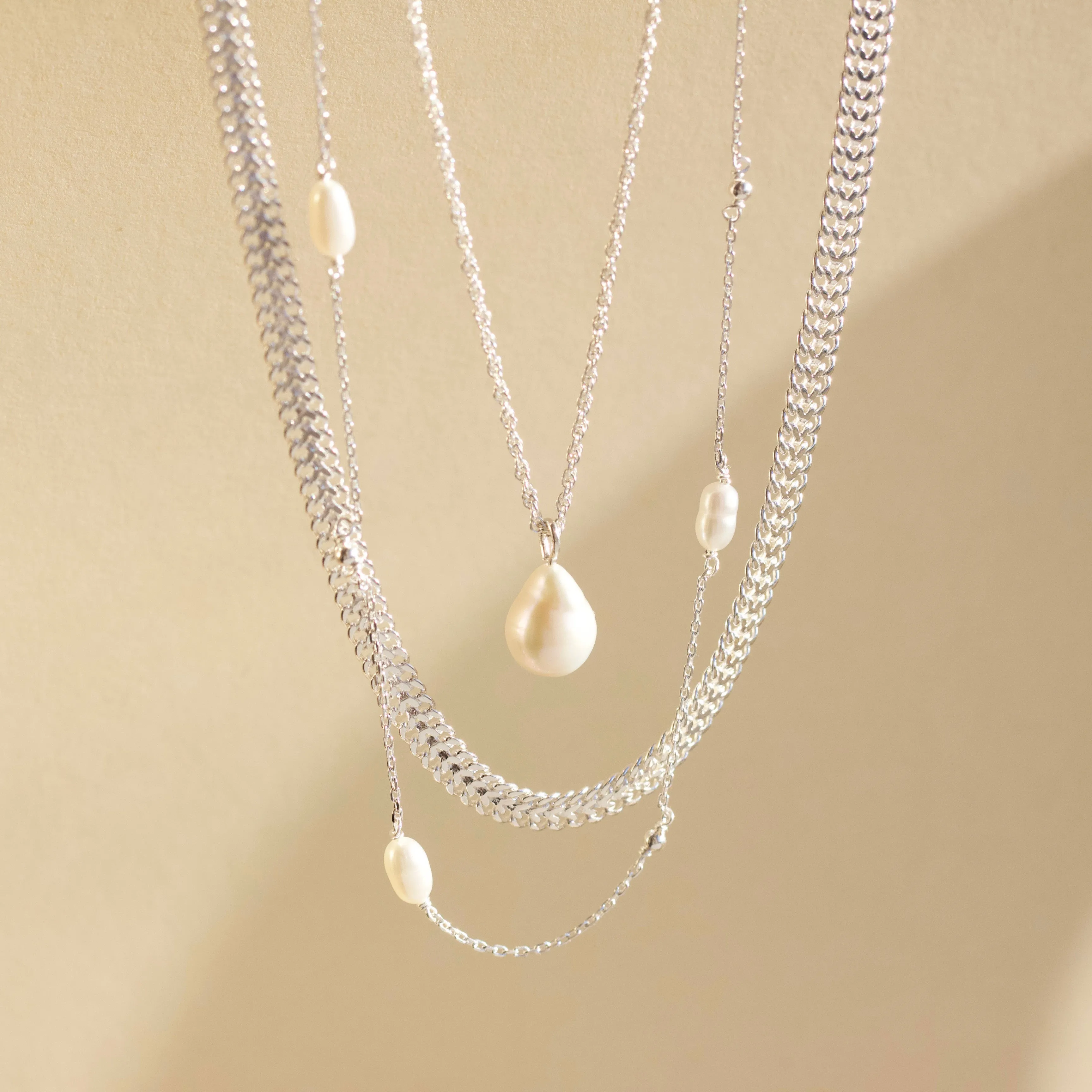 Organic Pearl Infinity Necklace