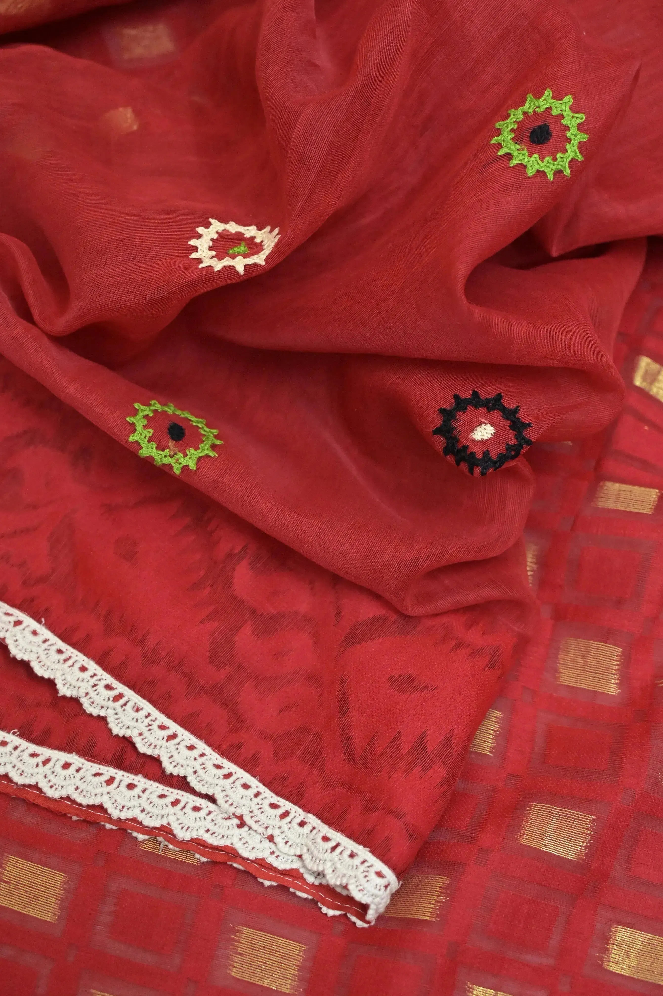 Red Color Jamdani Saree with Self Weaving and Patli Pallu