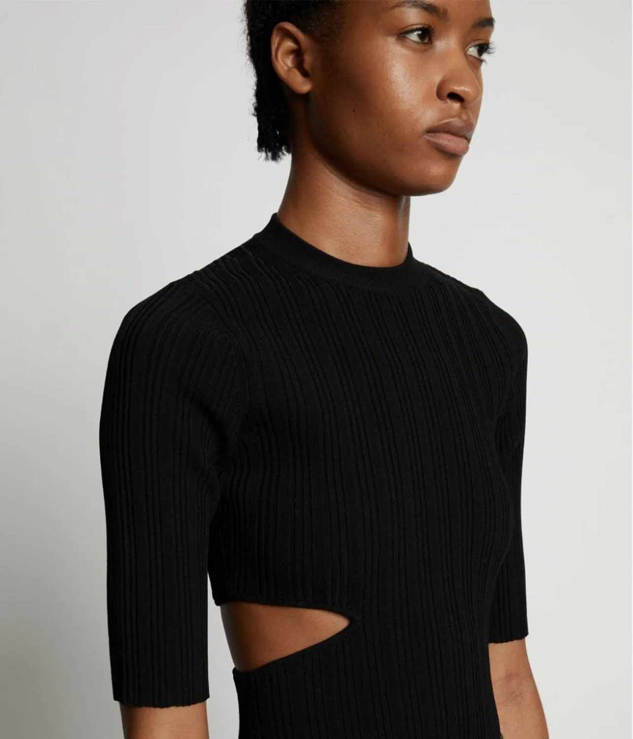 RIB KNIT CUT OUT SWEATER- BLACK