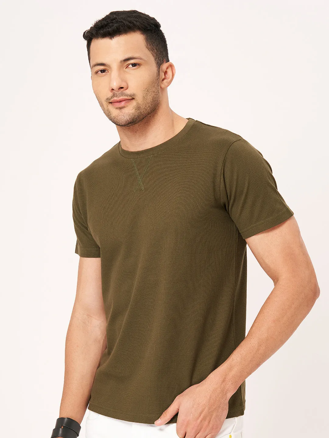 Solid Round Neck Half Sleeve T-shirt