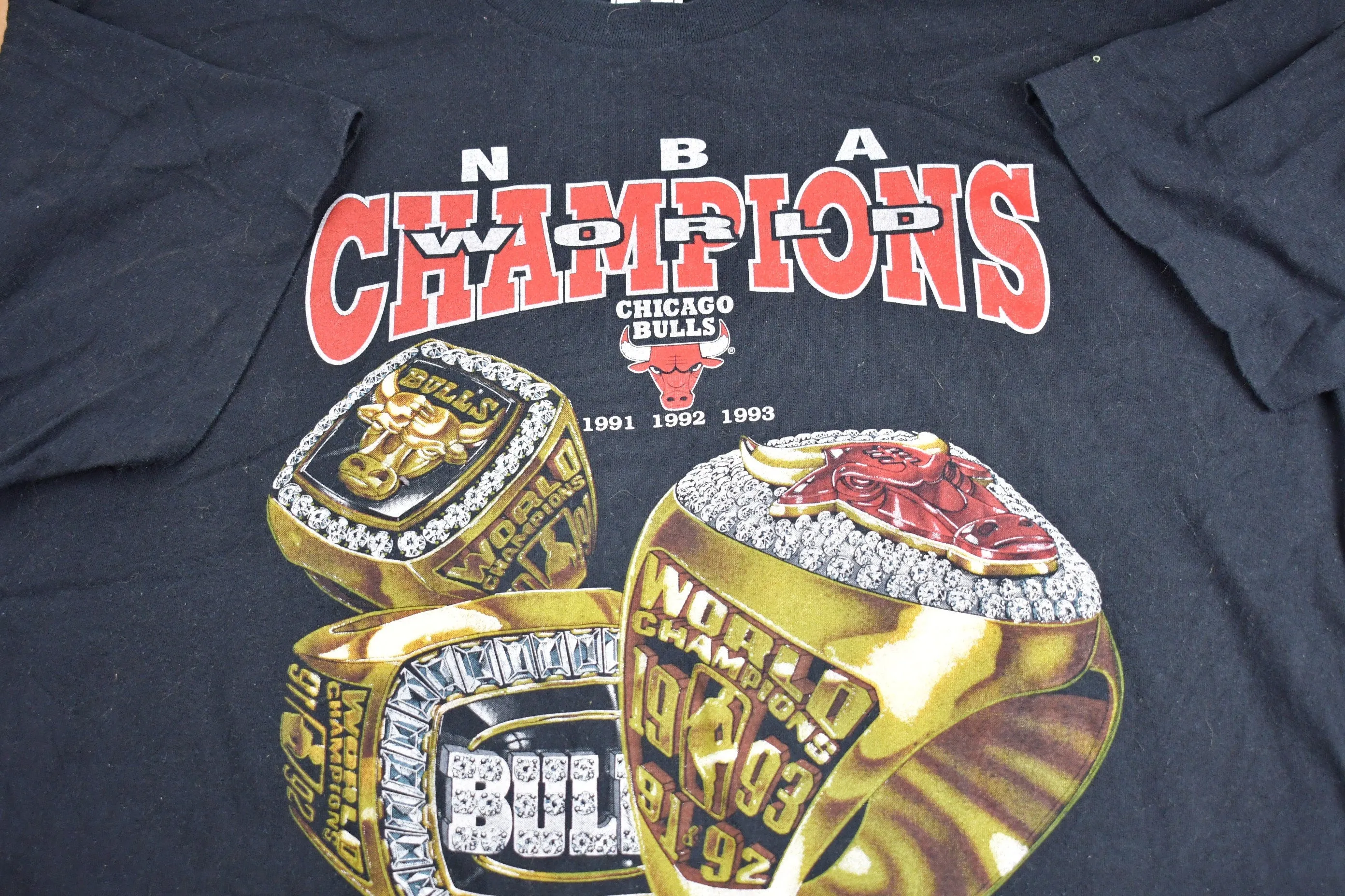 Vintage 1993 Chicago Bulls NBA World Champions Graphic T-Shirt / Graphic / Streetwear / Retro Style / Single Stitch / Made In USA